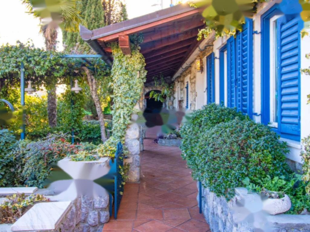 Дом в Опатии, Хорватия, 337 м² - фото 1