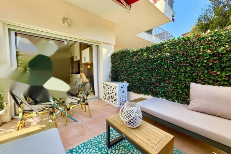 Квартира в Каннах, Франция, 20 м² - фото 1