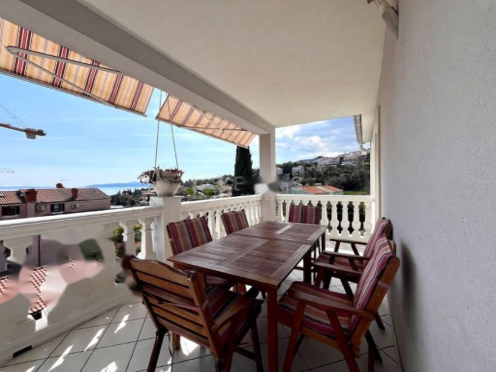 Квартира в Опатии, Хорватия, 157 м² - фото 1