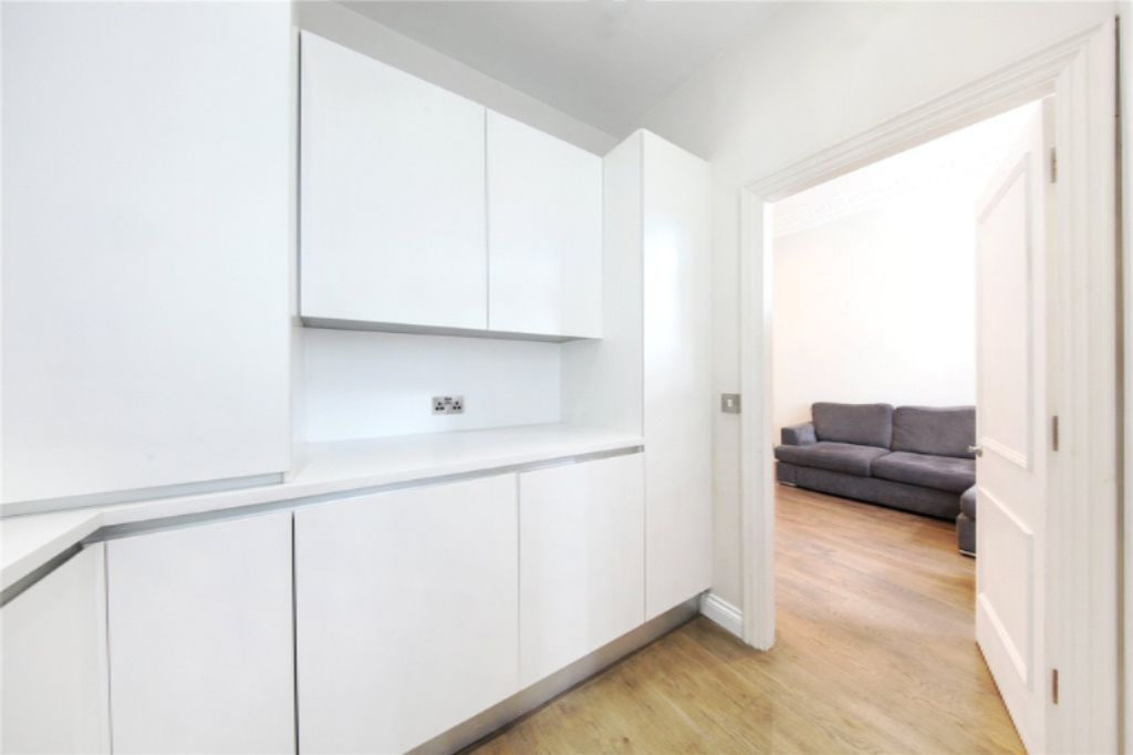 Квартира в Лондоне, Великобритания, 60 м² - фото 1