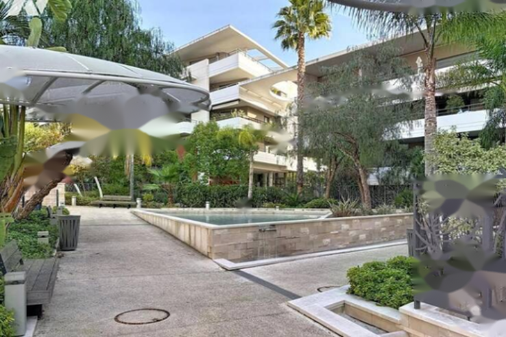 Квартира в Каннах, Франция, 80 м² - фото 1