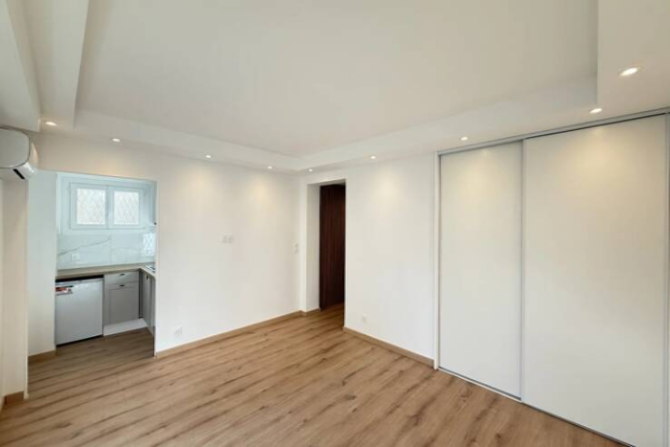 Квартира в Каннах, Франция, 24 м² - фото 1