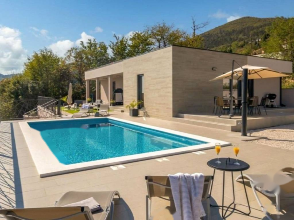 Дом в Опатии, Хорватия, 163 м² - фото 1