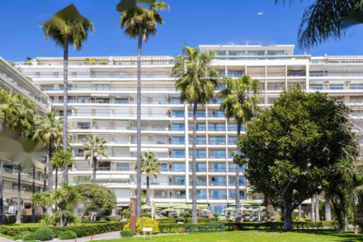 Квартира в Каннах, Франция, 73 м² - фото 1