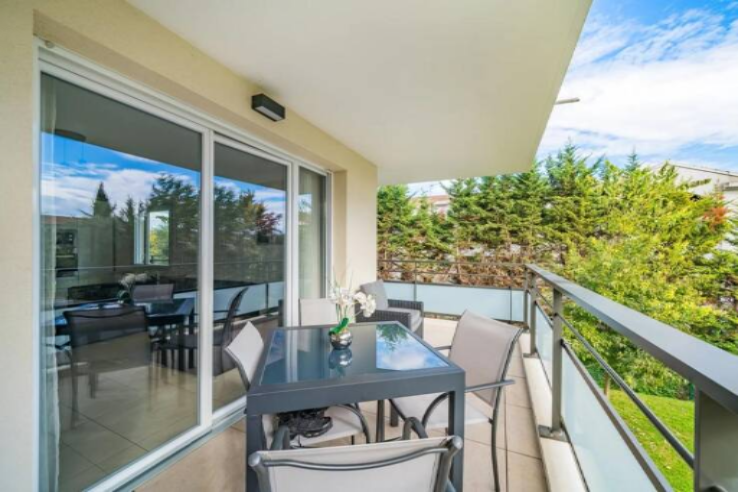 Квартира в Каннах, Франция, 65 м² - фото 1