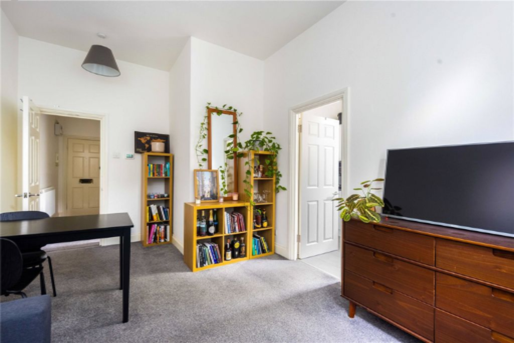 Квартира в Лондоне, Великобритания, 41 м² - фото 2