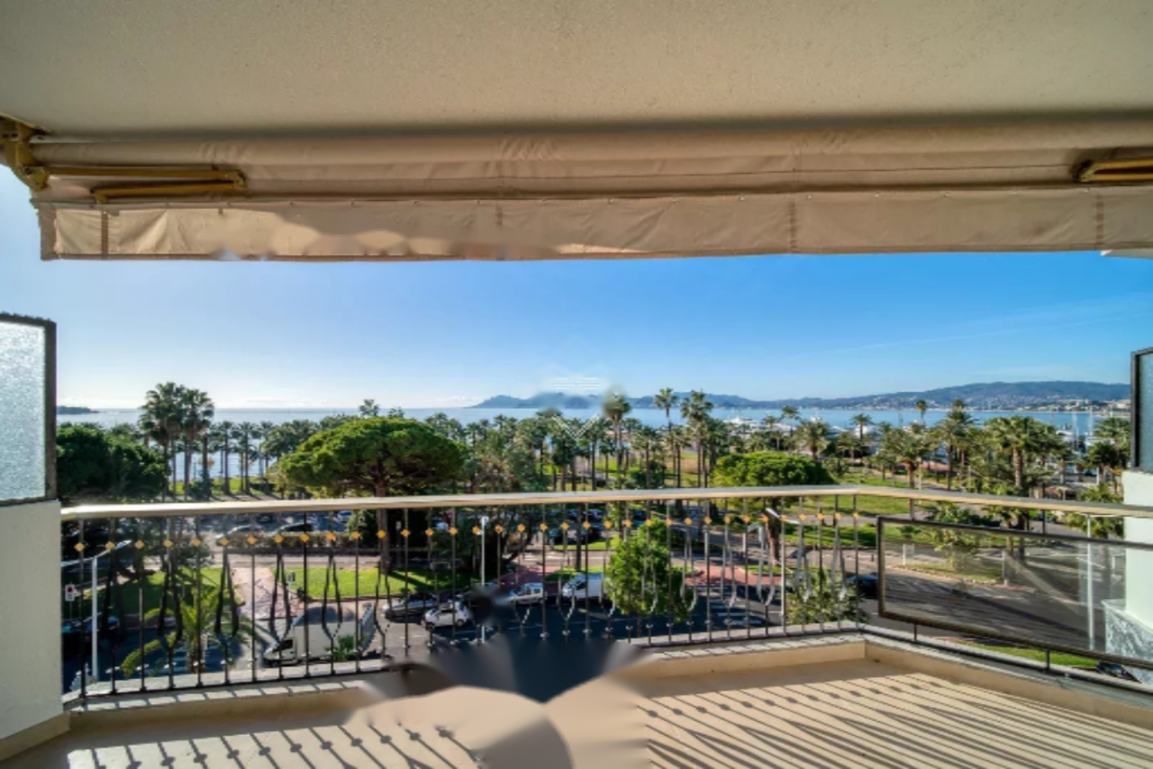 Квартира в Каннах, Франция, 97 м² - фото 2