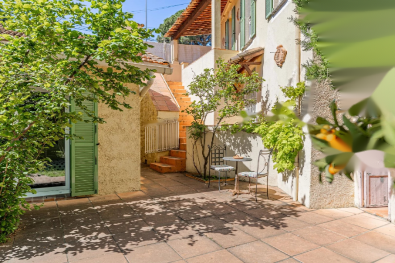 Квартира в Каннах, Франция, 170 м² - фото 2