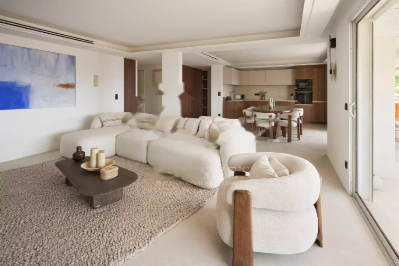 Квартира в Каннах, Франция, 136 м² - фото 2