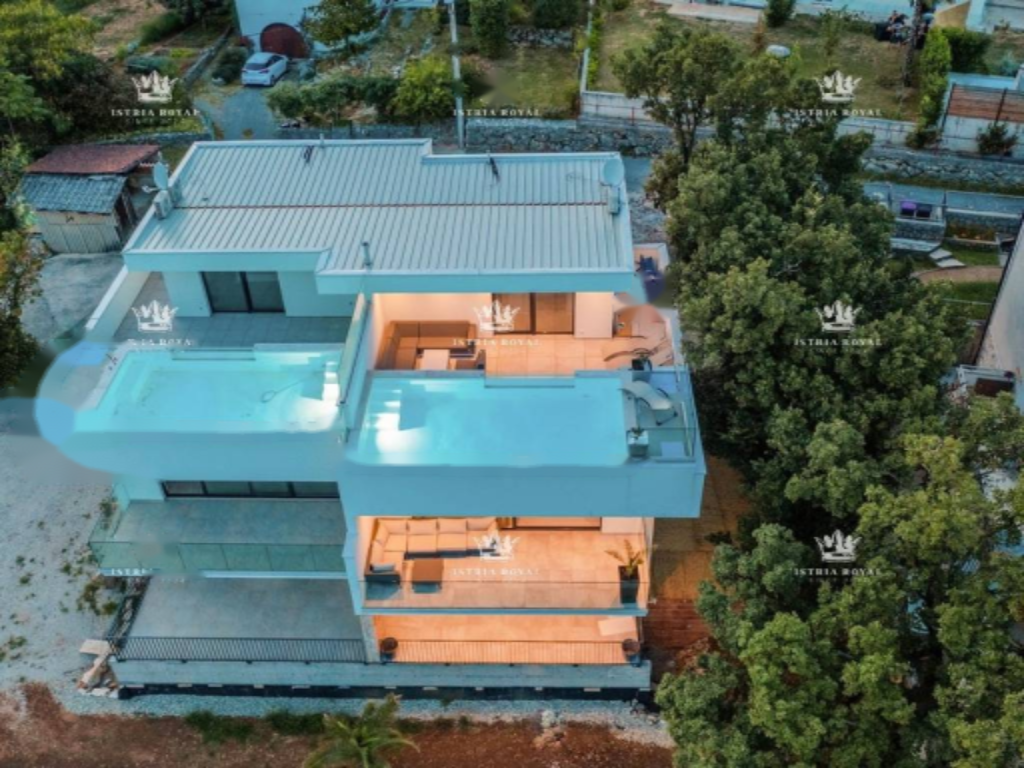 Дом в Опатии, Хорватия, 190 м² - фото 1