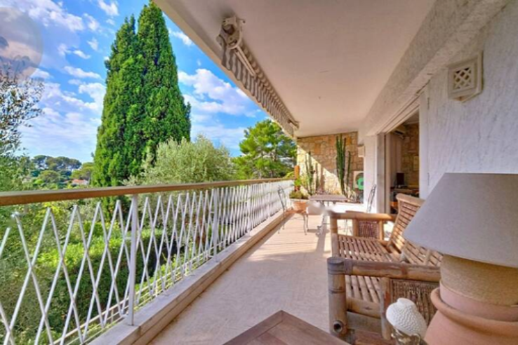 Квартира в Каннах, Франция, 100 м² - фото 2