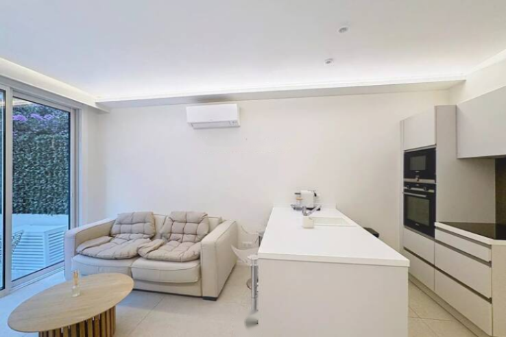 Квартира в Каннах, Франция, 40 м² - фото 2