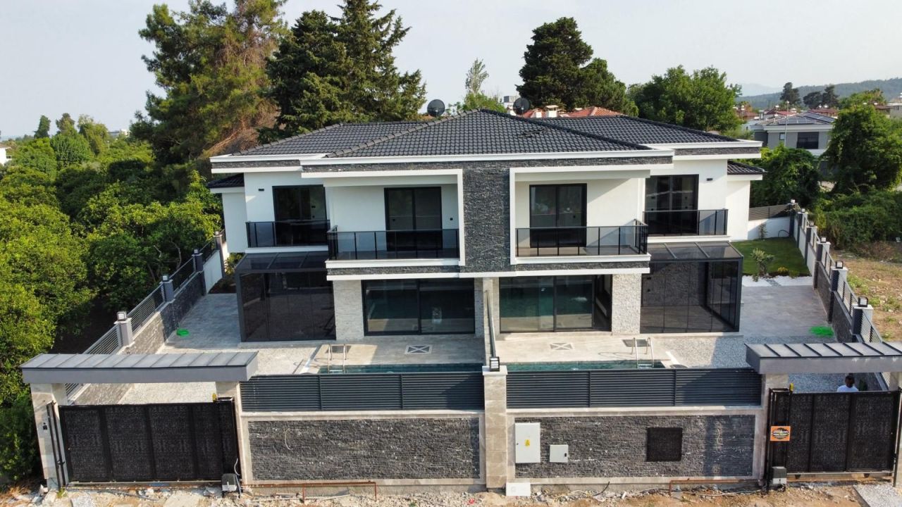 Вилла в Чамьюве, Турция, 240 м² - фото 16