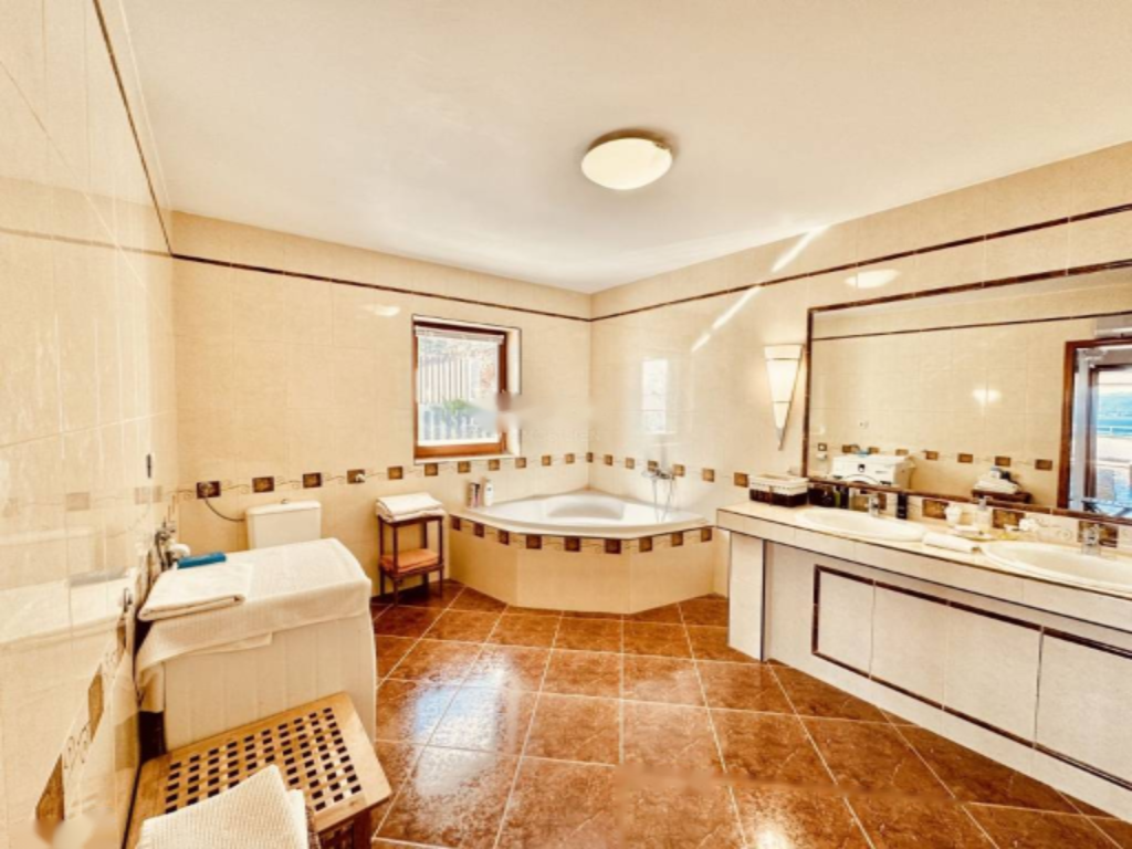 Квартира в Опатии, Хорватия, 224 м² - фото 10