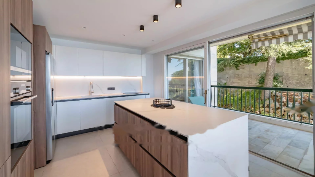 Квартира в Каннах, Франция, 148 м² - фото 10