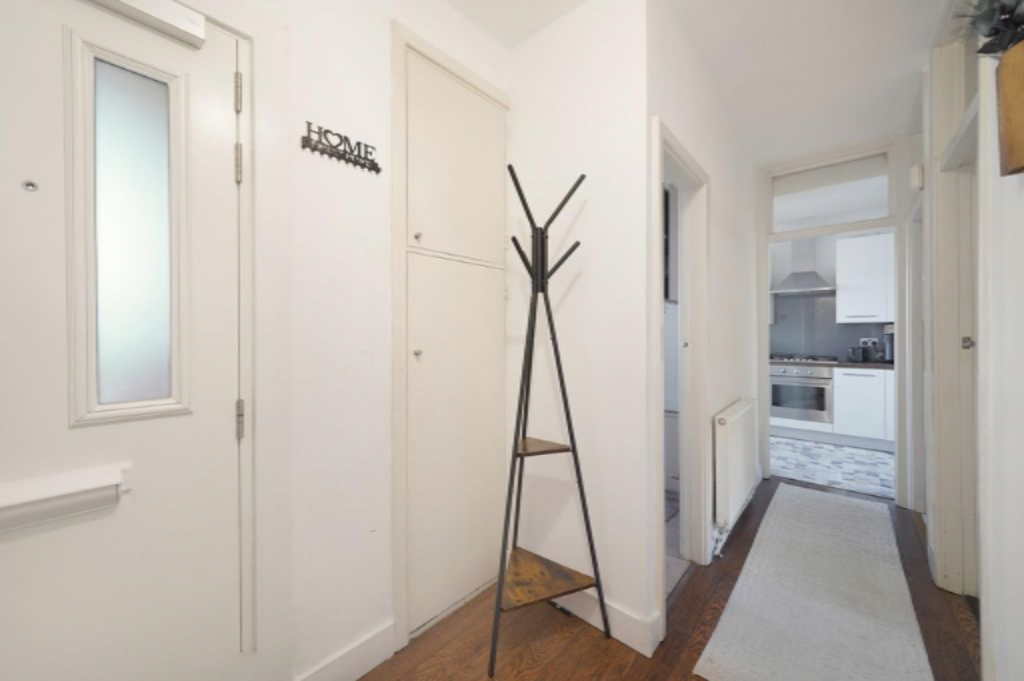 Квартира в Лондоне, Великобритания, 47 м² - фото 14