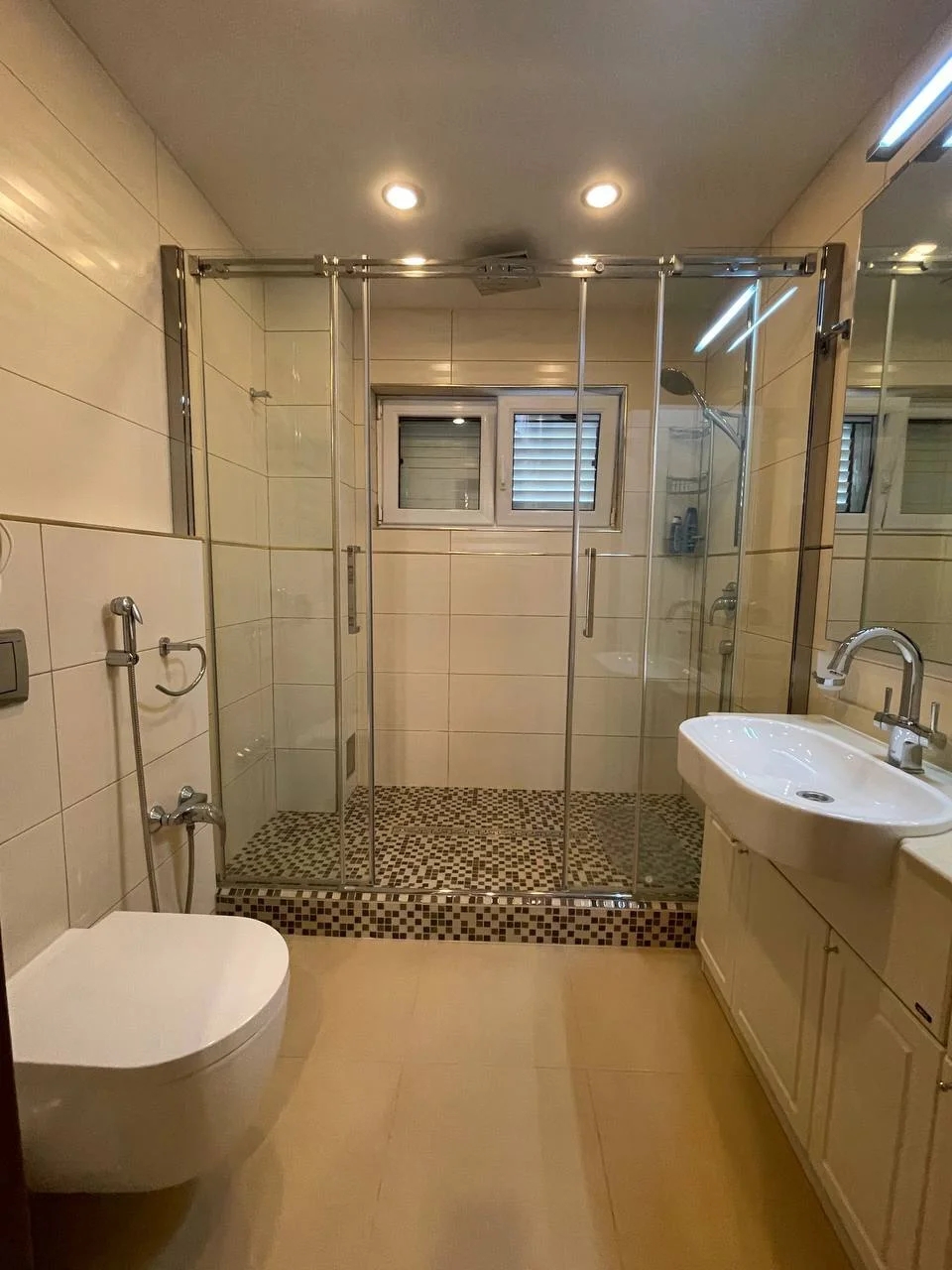 Вилла в Тивате, Черногория, 295 м² - фото 7