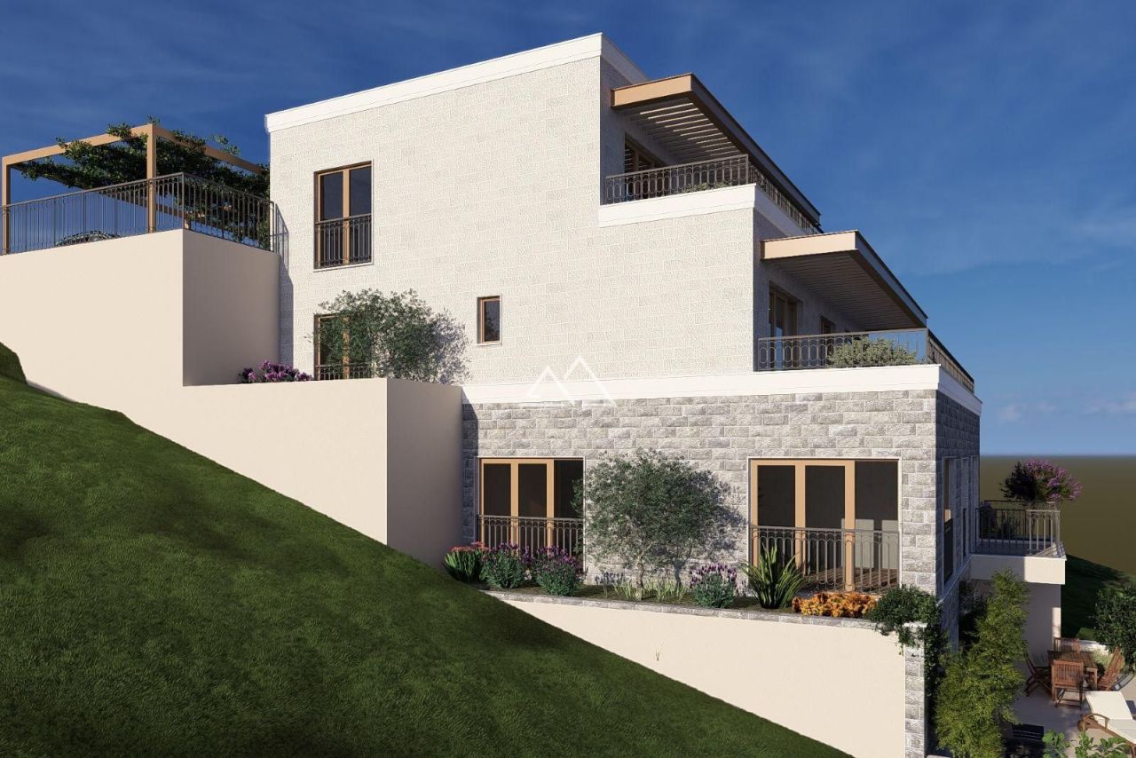 Земля в Тивате, Черногория, 542 м² - фото 9