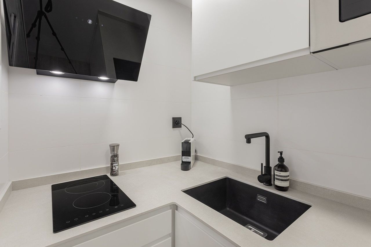 Квартира в Барселоне, Испания, 43 м² - фото 10