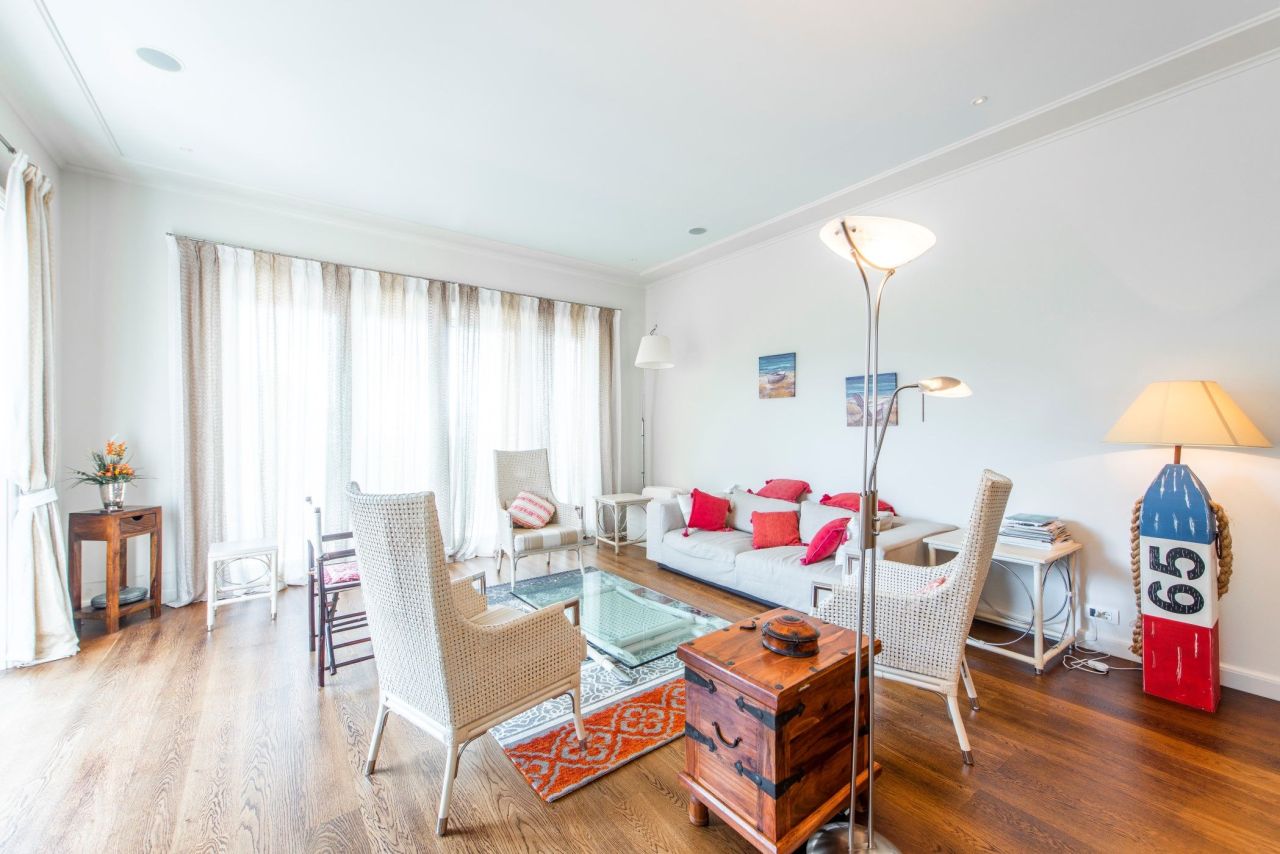 Апартаменты в Тивате, Черногория, 152 м² - фото 4