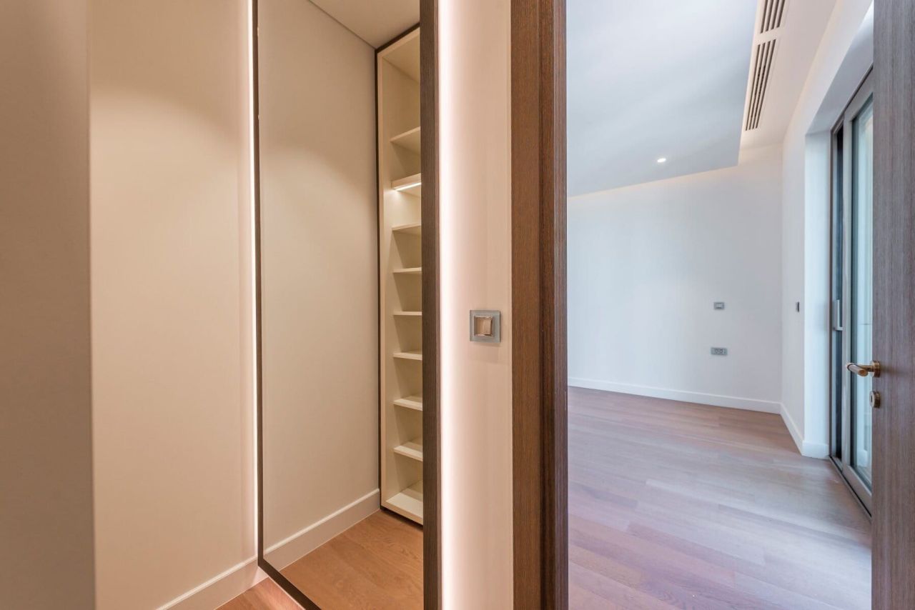 Апартаменты в Херцег-Нови, Черногория, 156 м² - фото 15