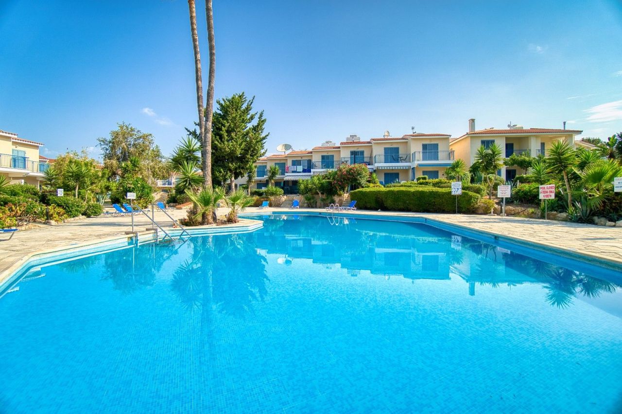 Апартаменты в Пафосе, Кипр, 70 м² - фото 15