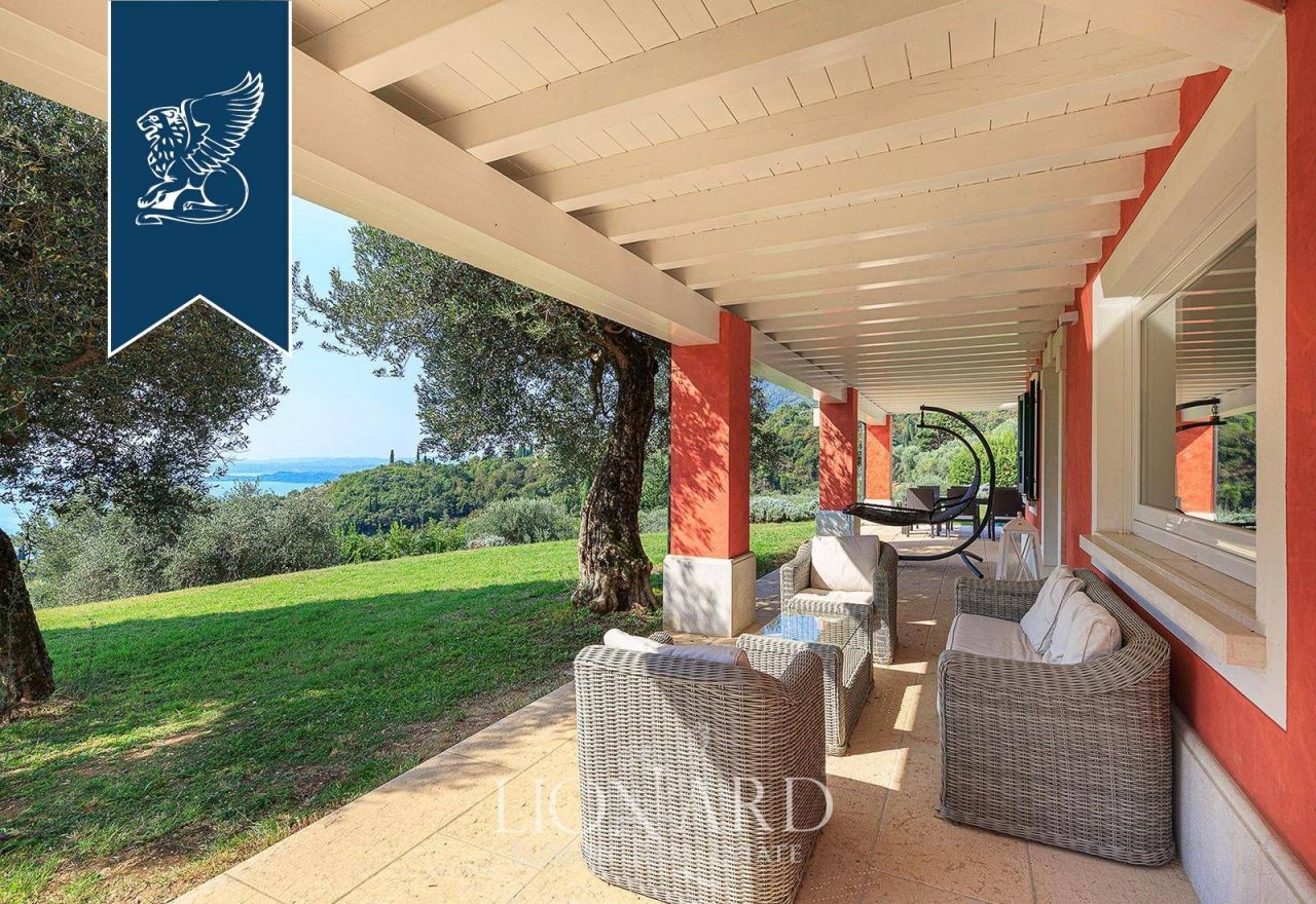 Вилла в Брешии, Италия, 805 м² - фото 11