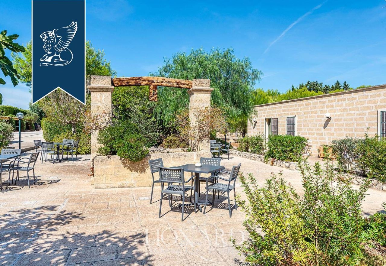 Ферма в Лечче, Италия, 1 000 м² - фото 19