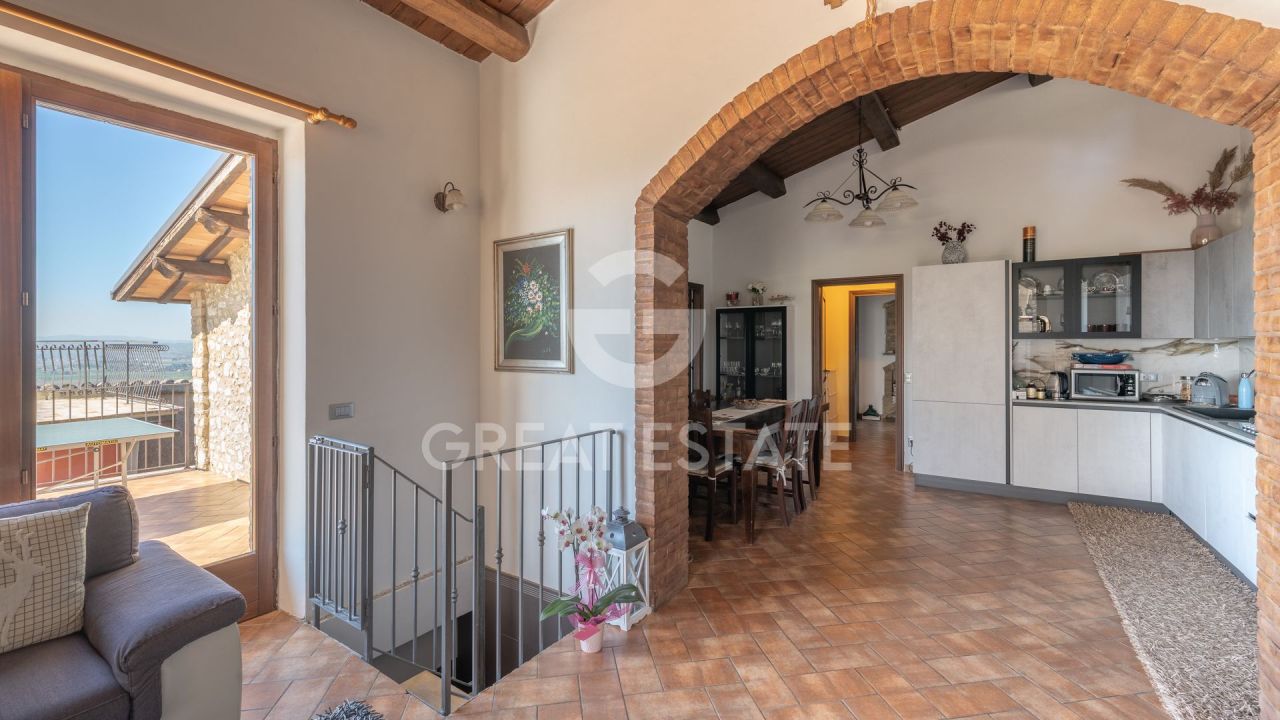 Дом в Треви, Италия, 203 м² - фото 15