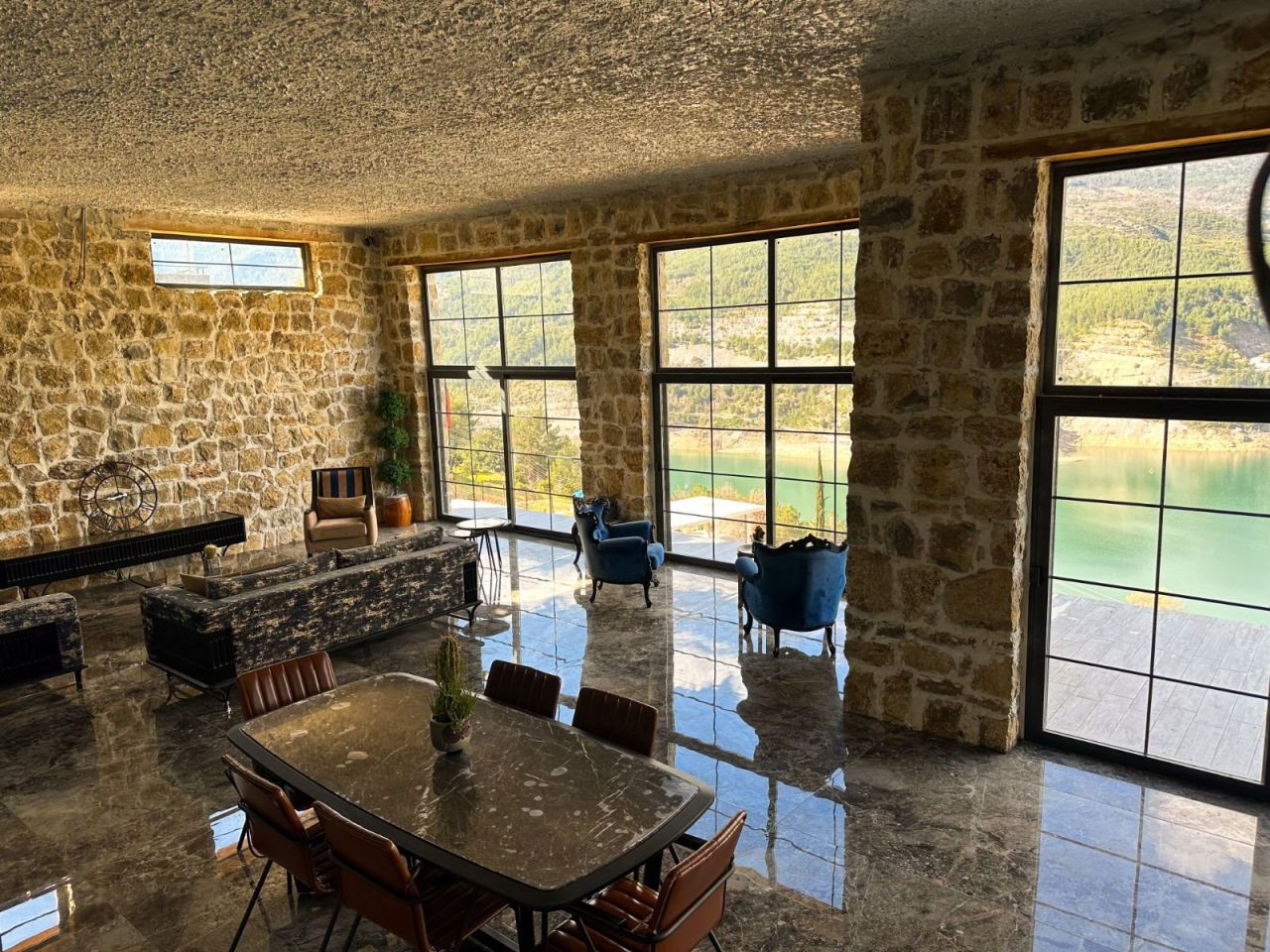 Вилла в Алании, Турция, 300 м² - фото 1