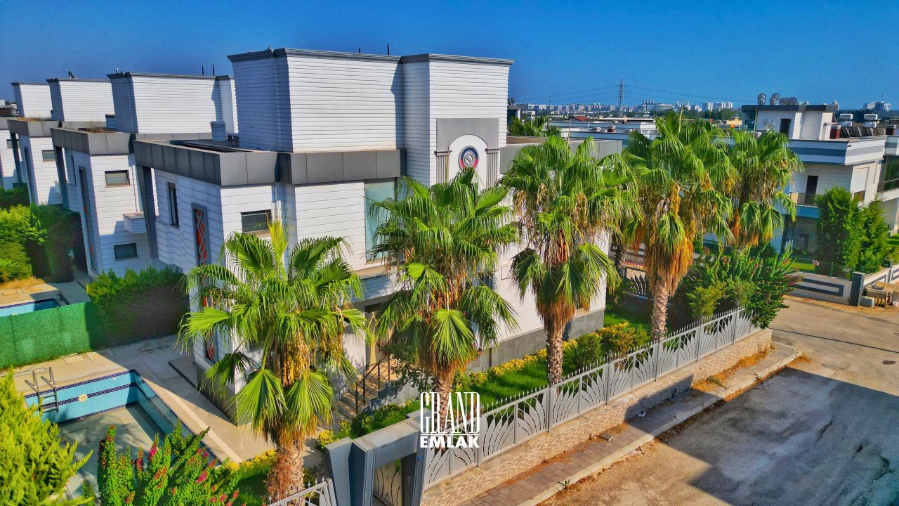 Вилла в Анталии, Турция, 380 м² - фото 4