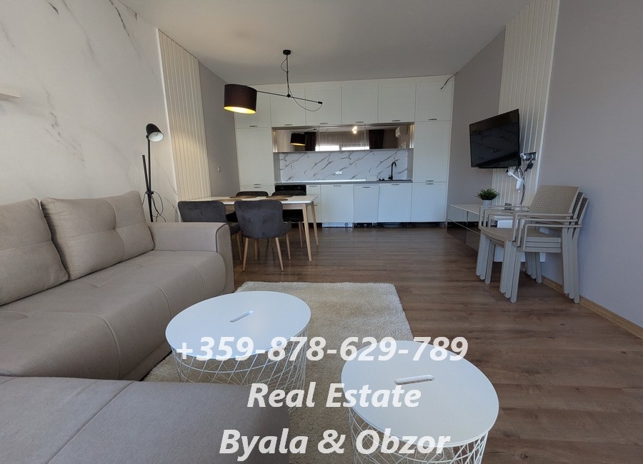 Квартира в Обзоре, Болгария, 77 м² - фото 1