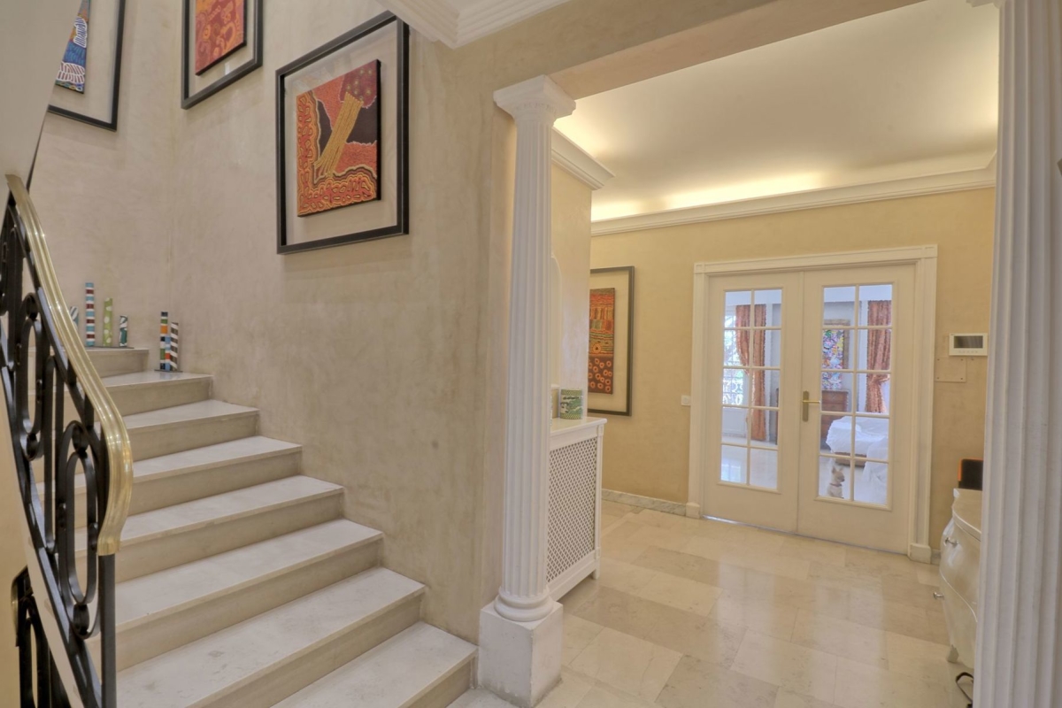 Вилла в Ницце, Франция, 400 м² - фото 6