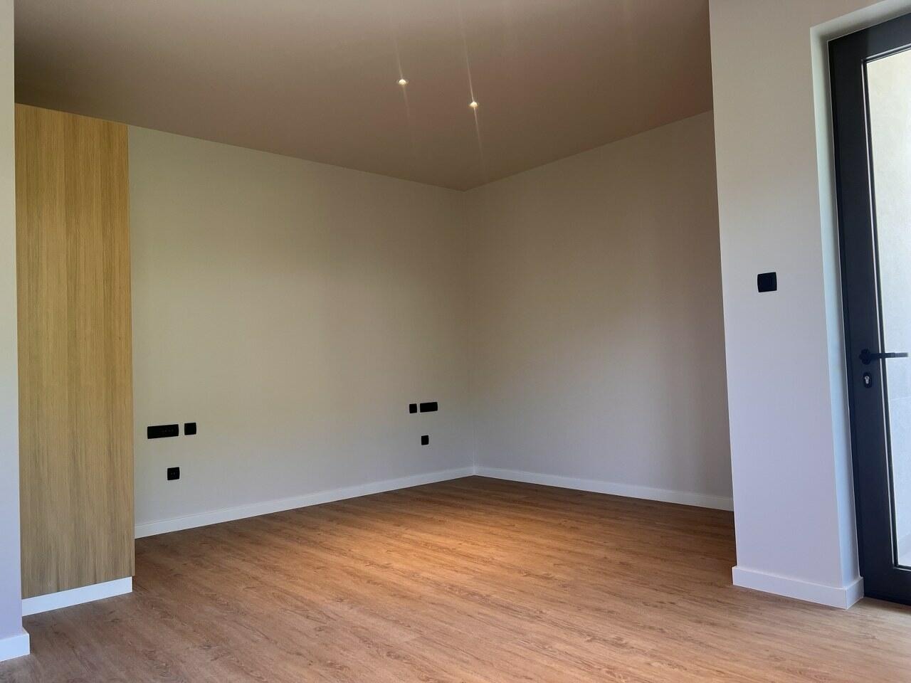 Квартира в Тивате, Черногория, 45 м² - фото 8