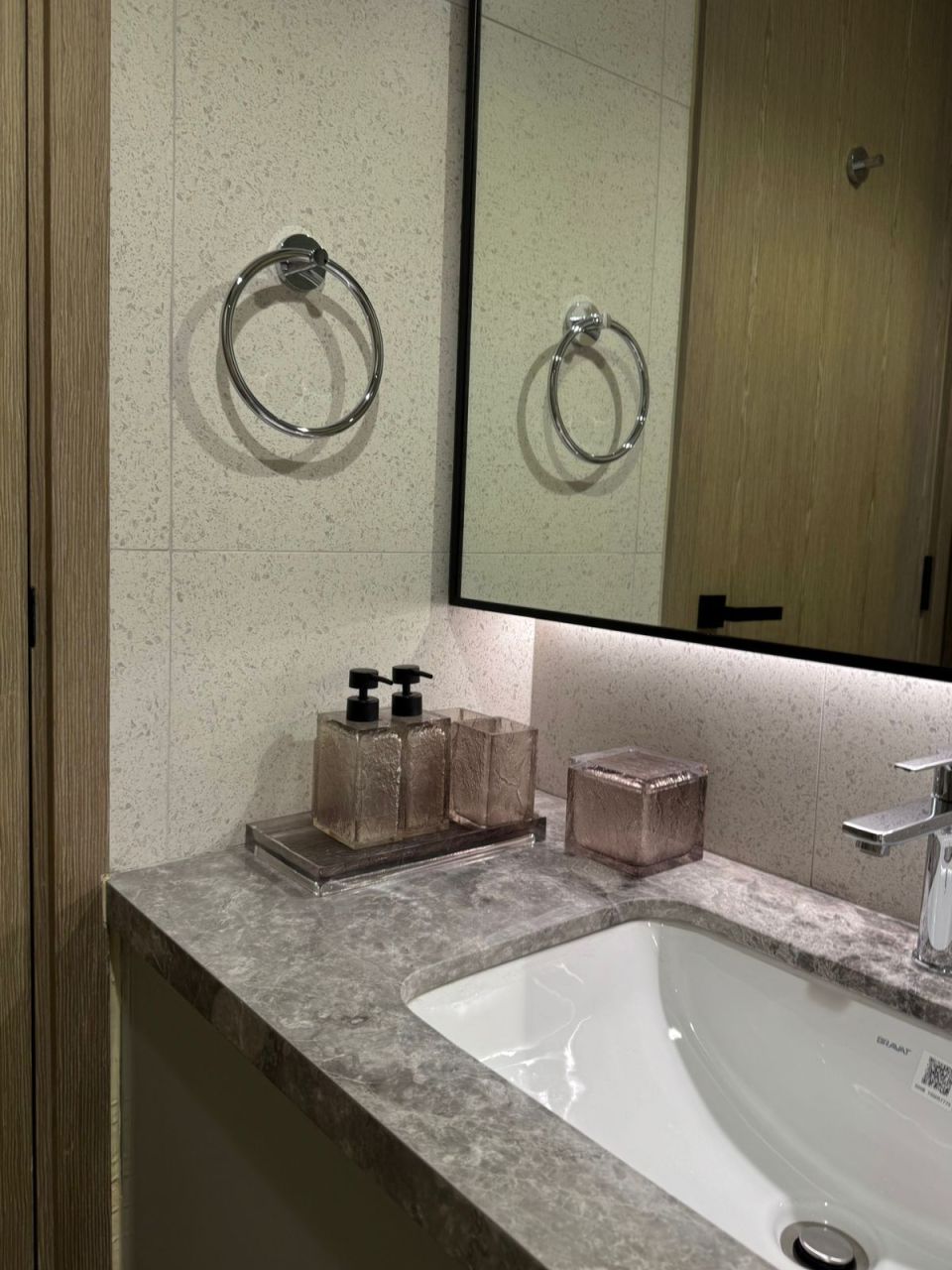 Квартира в Дубае, ОАЭ, 59.65 м² - фото 18