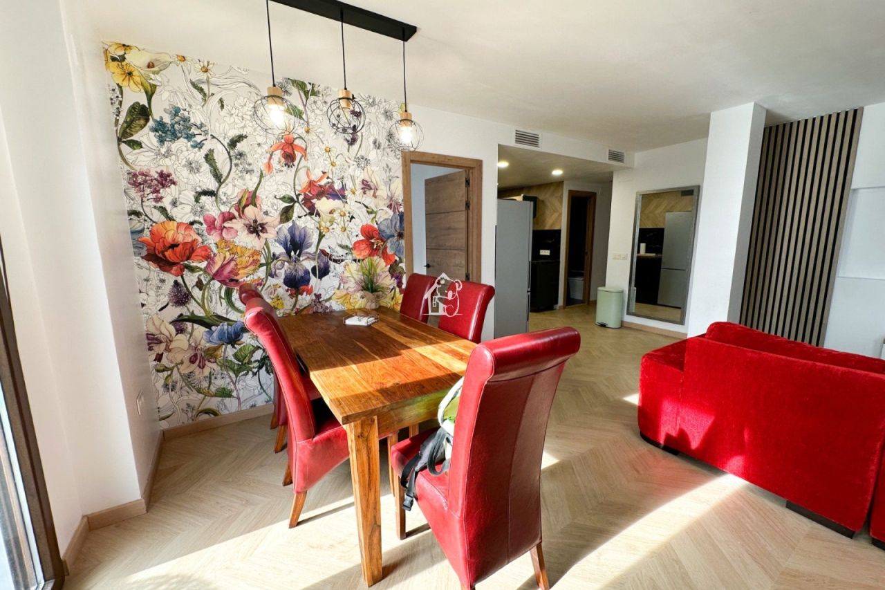 Апартаменты в Торревьехе, Испания, 107 м² - фото 1