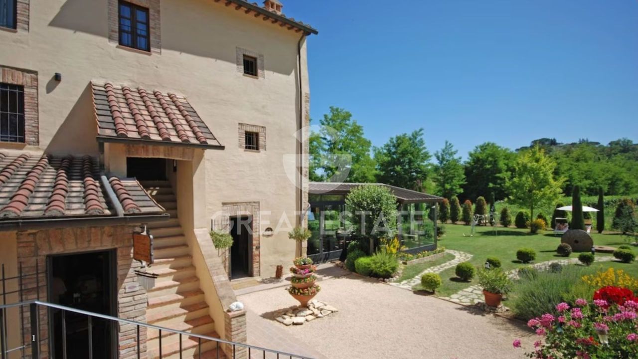 Дом в Сан-Джиминьяно, Италия, 739.1 м² - фото 6