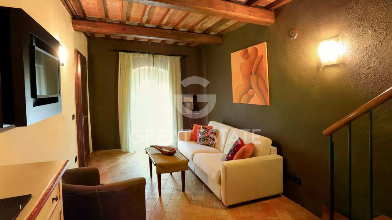 Дом в Сан-Джиминьяно, Италия, 739.1 м² - фото 16