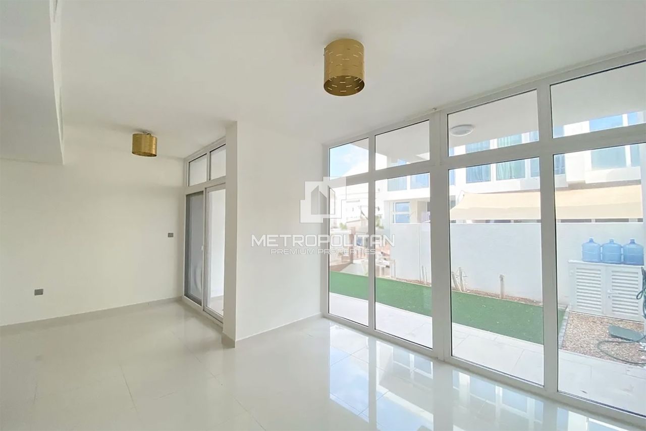 Вилла в Дубае, ОАЭ, 146 м² - фото 2