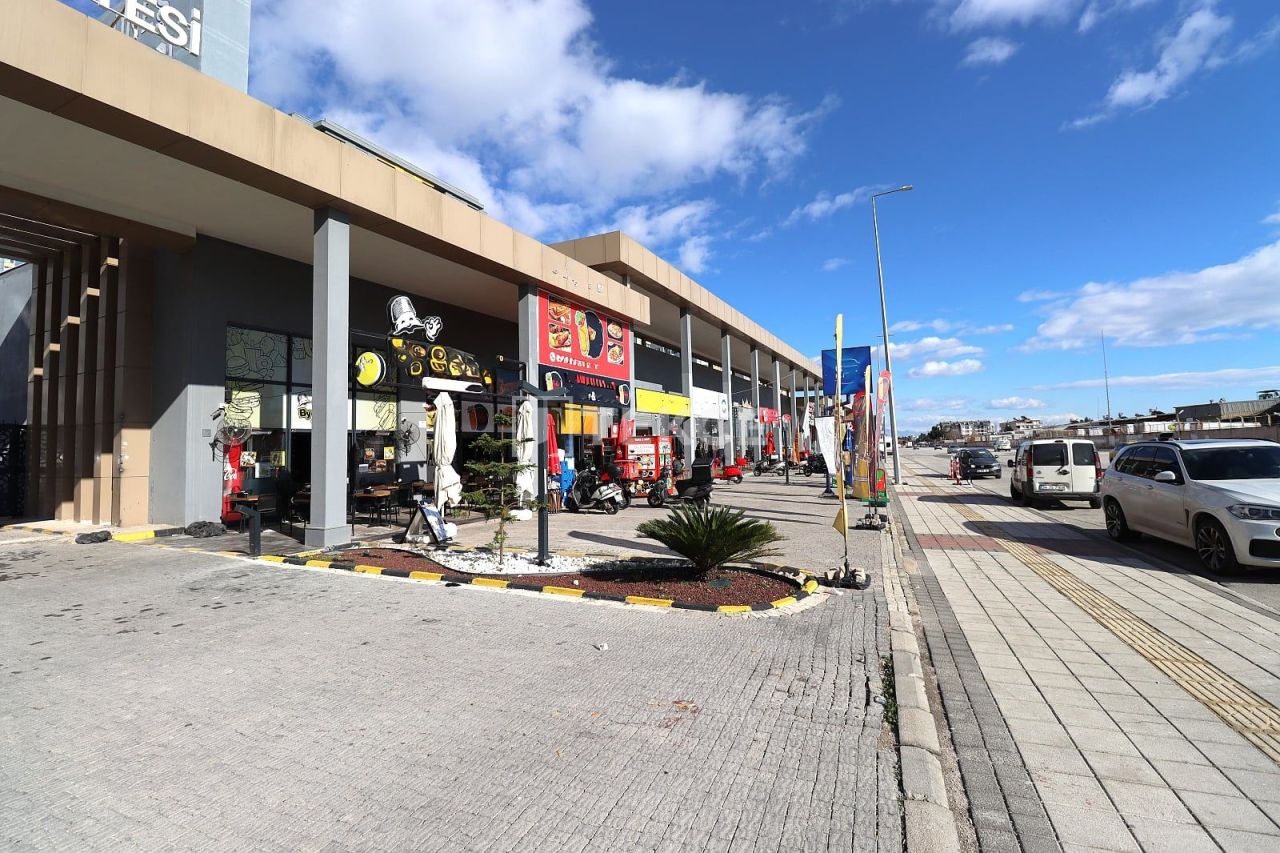 Магазин в Анталии, Турция, 194 м² - фото 2