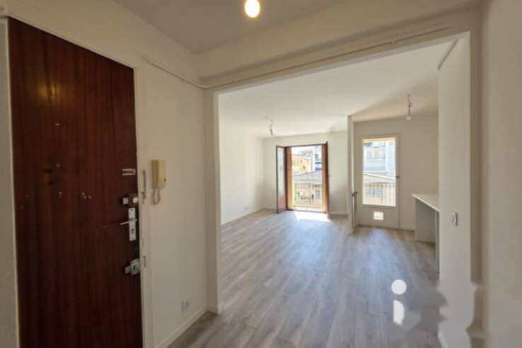 Квартира в Каннах, Франция, 55 м² - фото 1