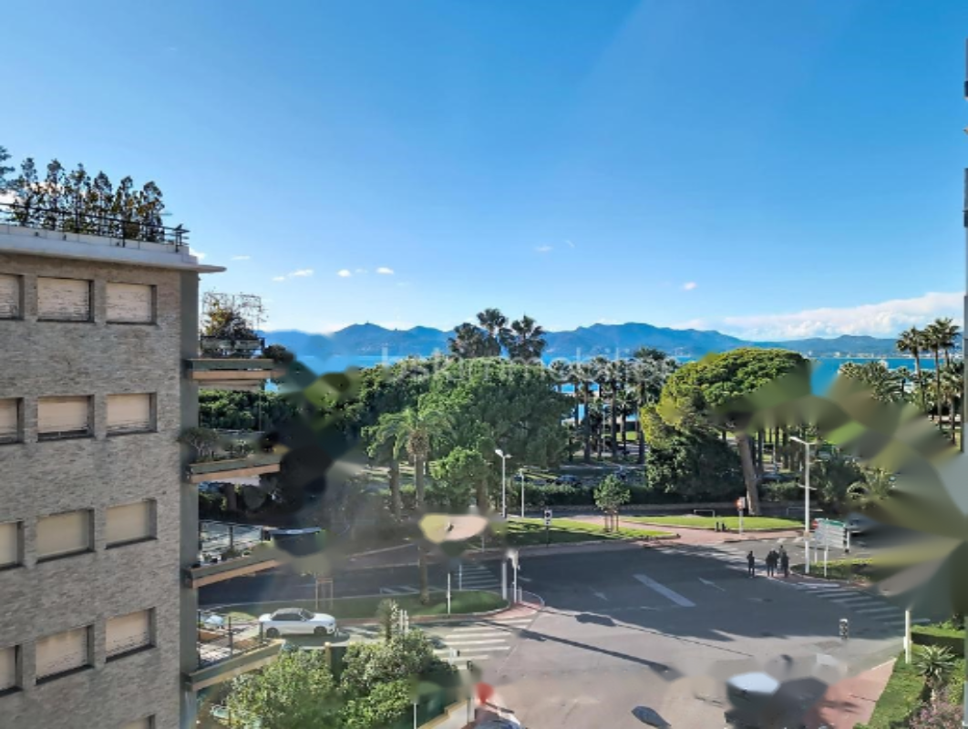 Квартира в Каннах, Франция, 64 м² - фото 1