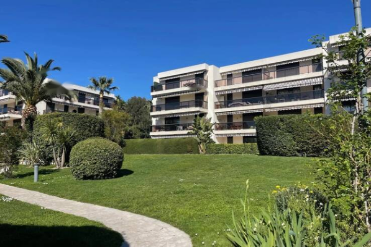 Квартира в Каннах, Франция, 47 м² - фото 1