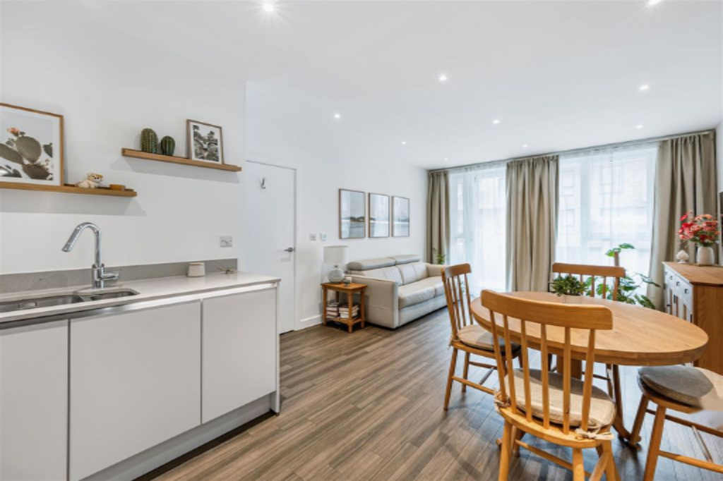 Квартира в Лондоне, Великобритания, 63 м² - фото 1