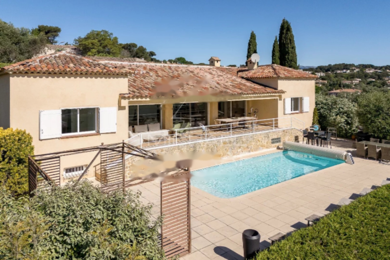 Квартира в Каннах, Франция, 233 м² - фото 1