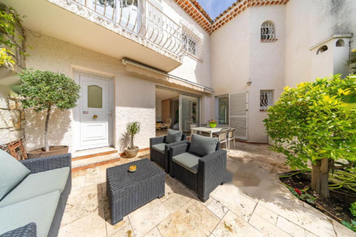 Квартира в Каннах, Франция, 122 м² - фото 1