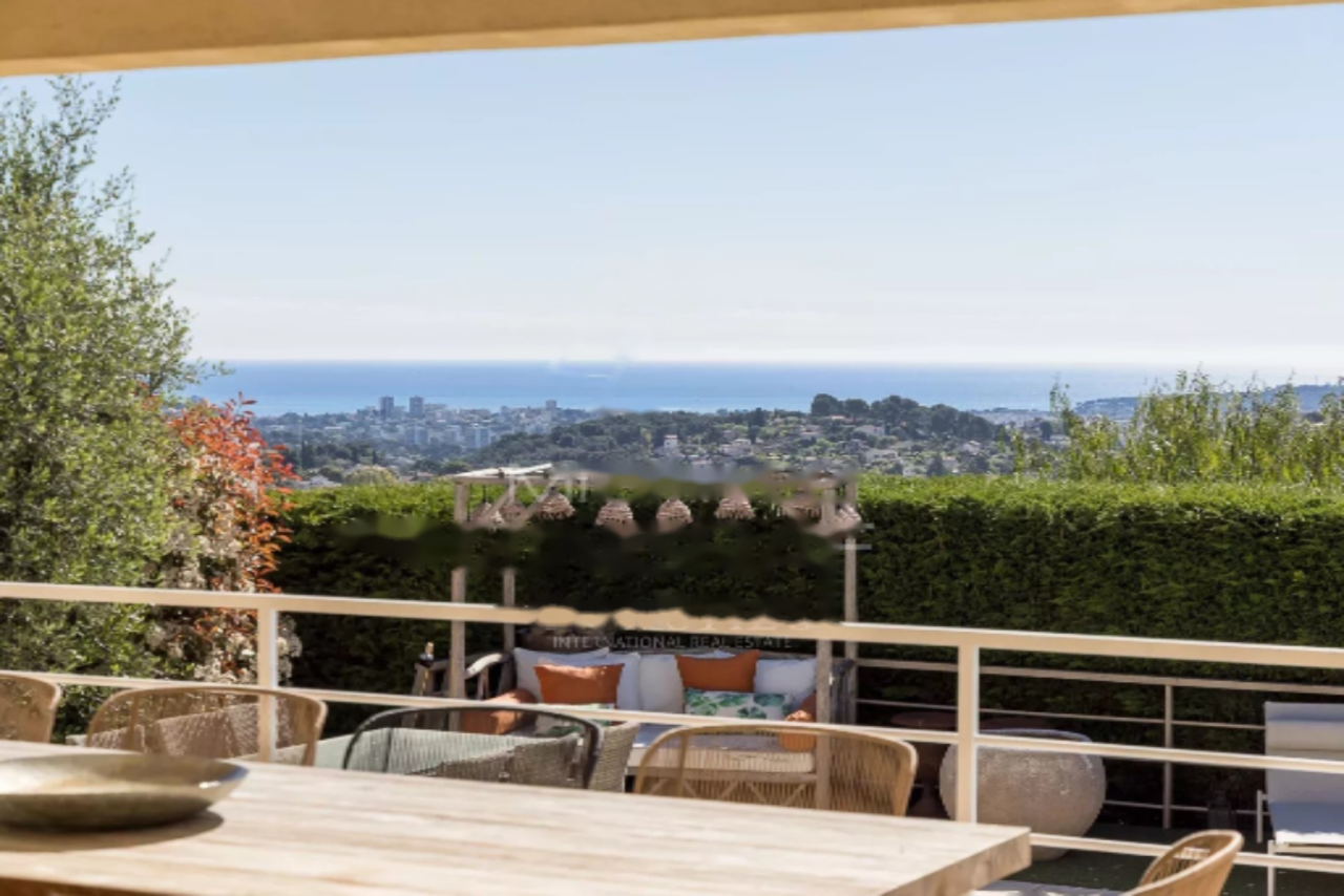 Квартира в Каннах, Франция, 233 м² - фото 2