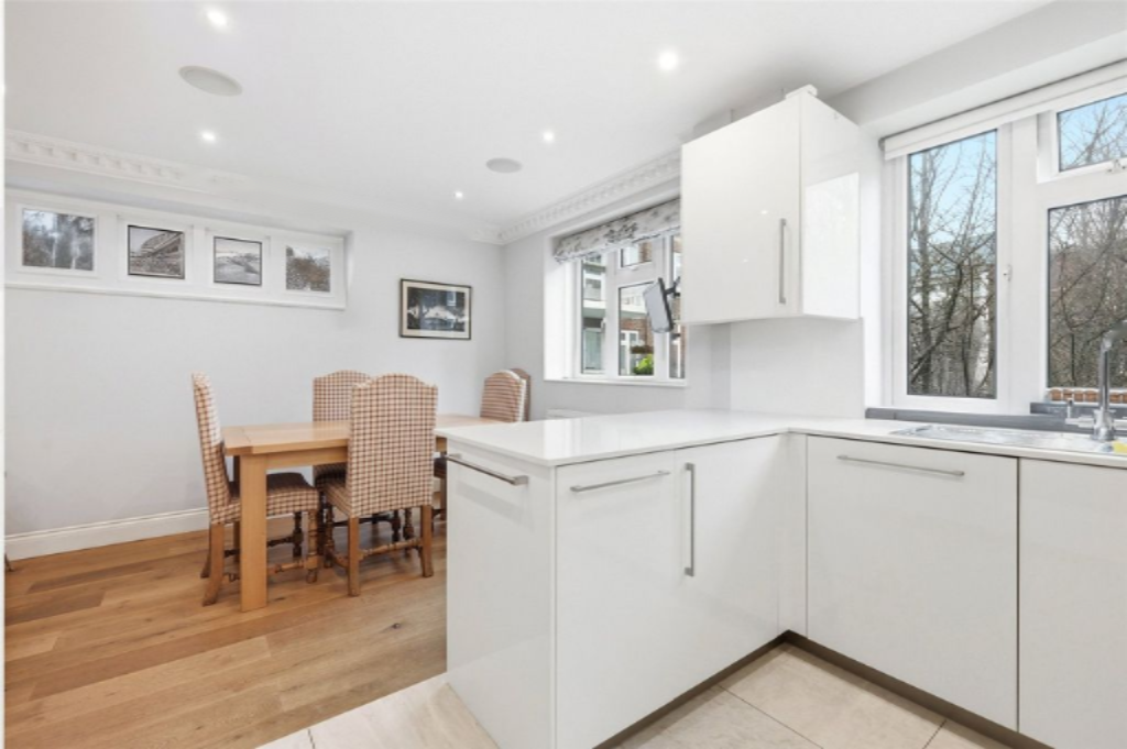 Квартира в Лондоне, Великобритания, 90 м² - фото 2