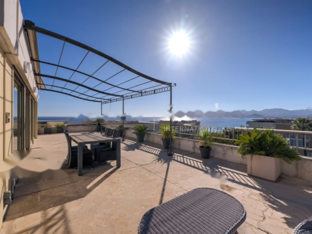 Квартира в Каннах, Франция, 116 м² - фото 2