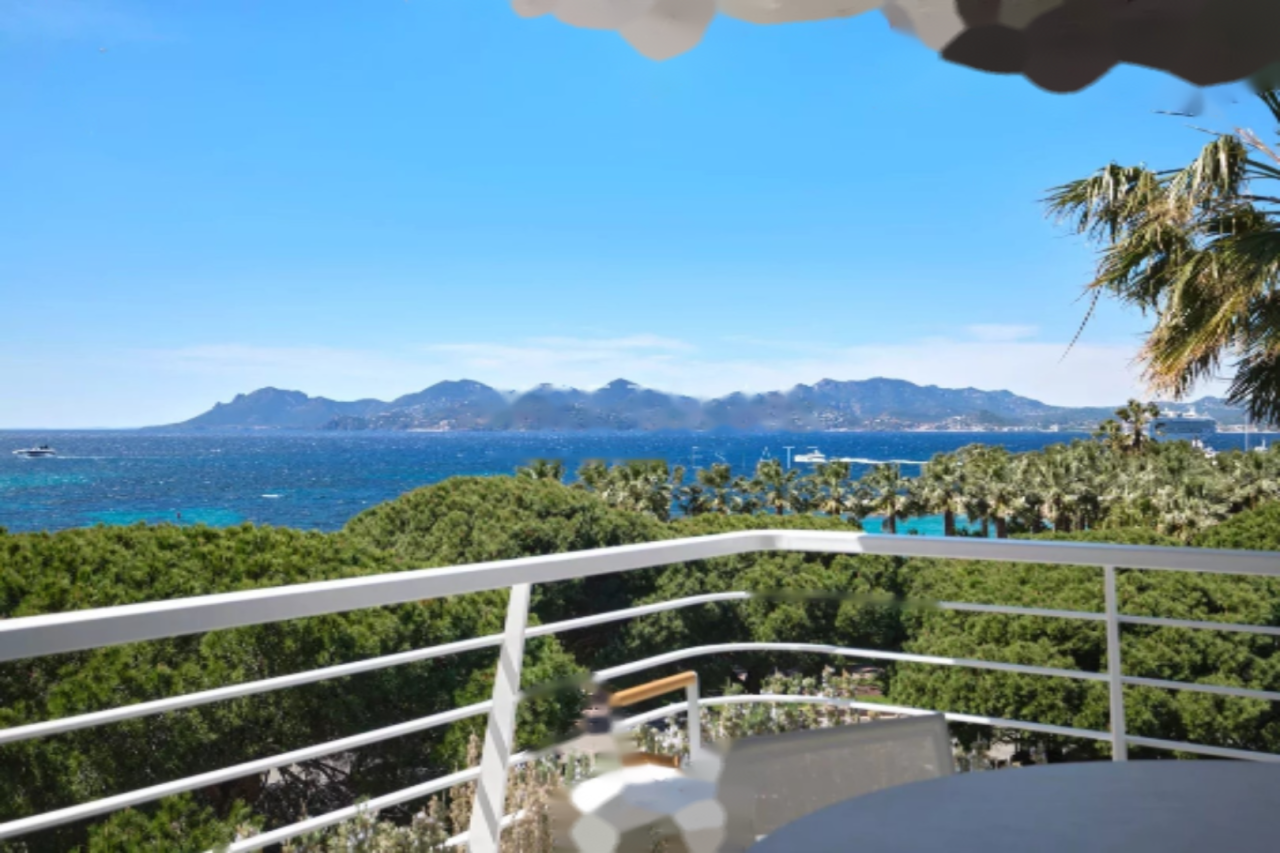 Квартира в Каннах, Франция, 108 м² - фото 2